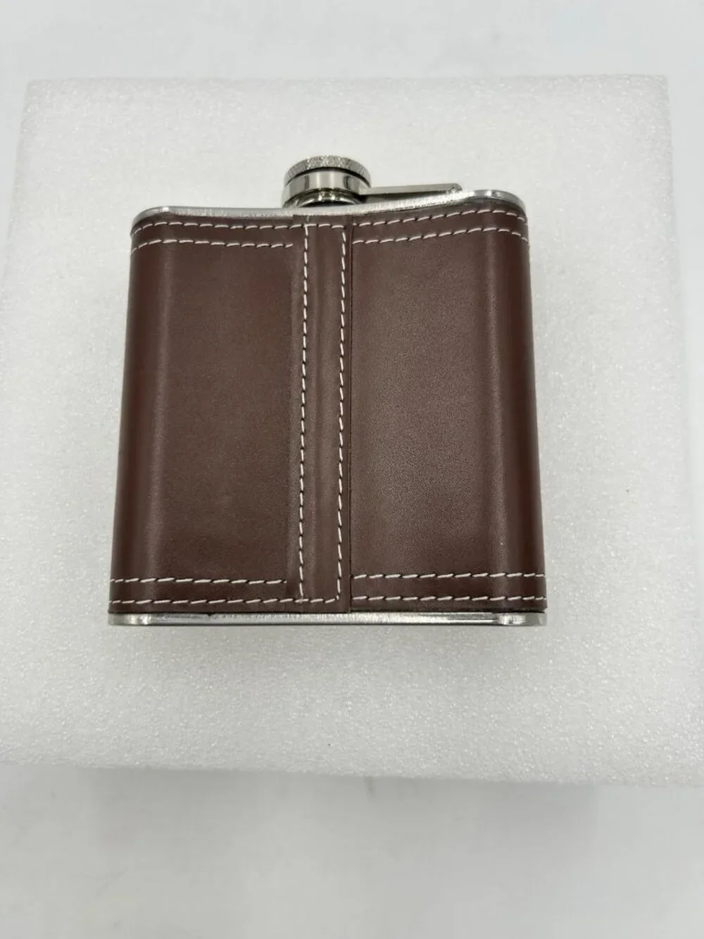 Browning Stainless Steel Wrapped In Leather 6oz Flask Never Used